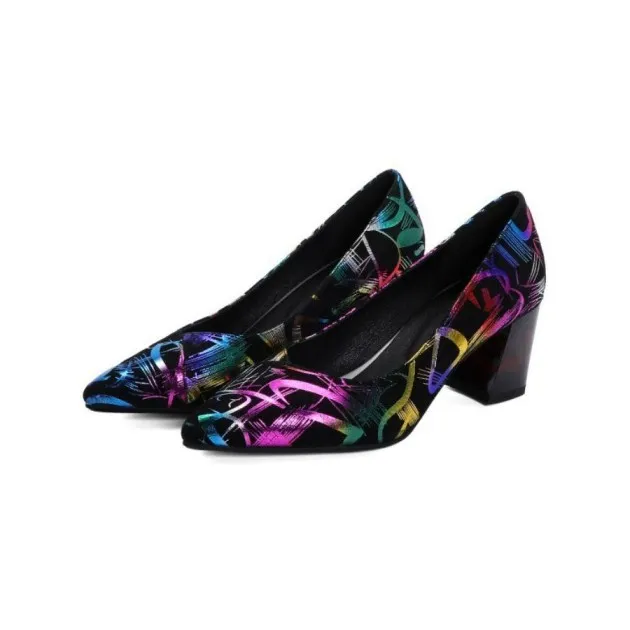 Zapatos de punta estrecha de cuero con tacón grueso