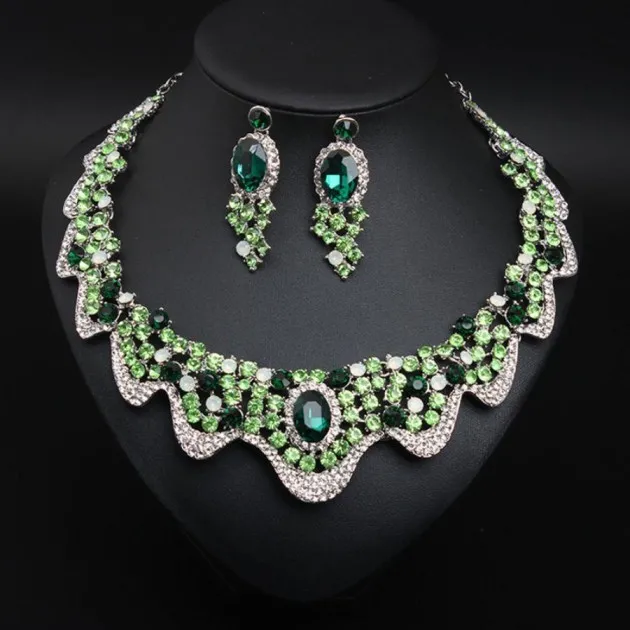 Diamond Geometric Collar Necklace Set