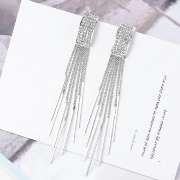 Pendientes largos de borlas con cristales