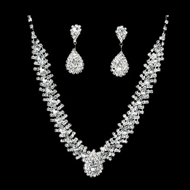 Elegant Shiny Square Rhinestone Necklace Earrings Set