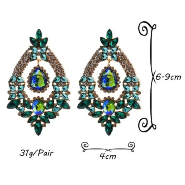 Teardrop shape earrings Fashion