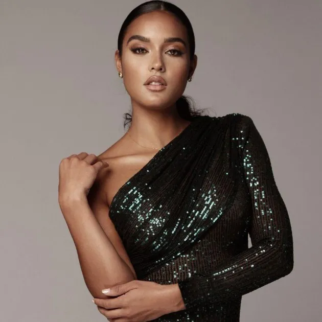 One-Shoulder Catwalk Dress Esther