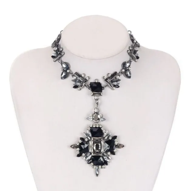 Alloy inlaid gemstone necklace