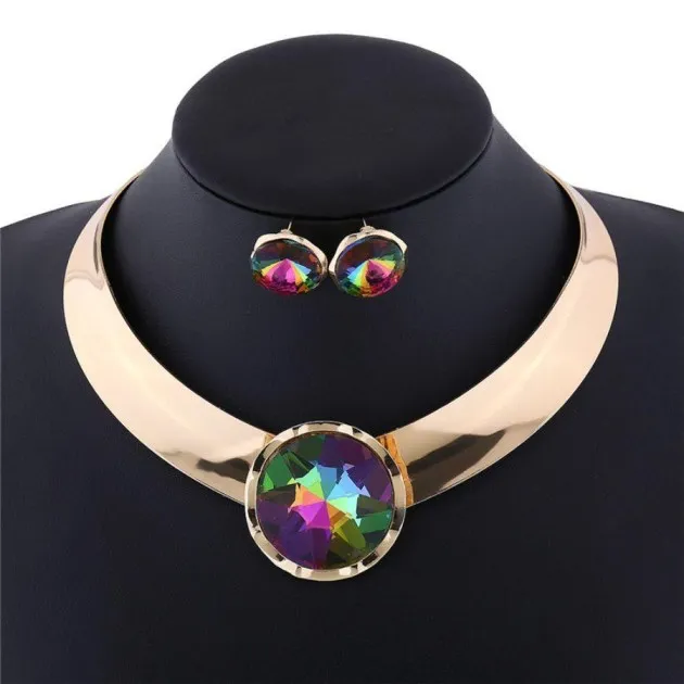 conjunto de aretes collar joya