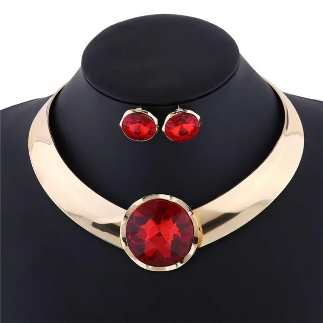 conjunto de aretes collar joya