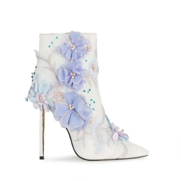 Zapatos blancos de flores de encaje de moda