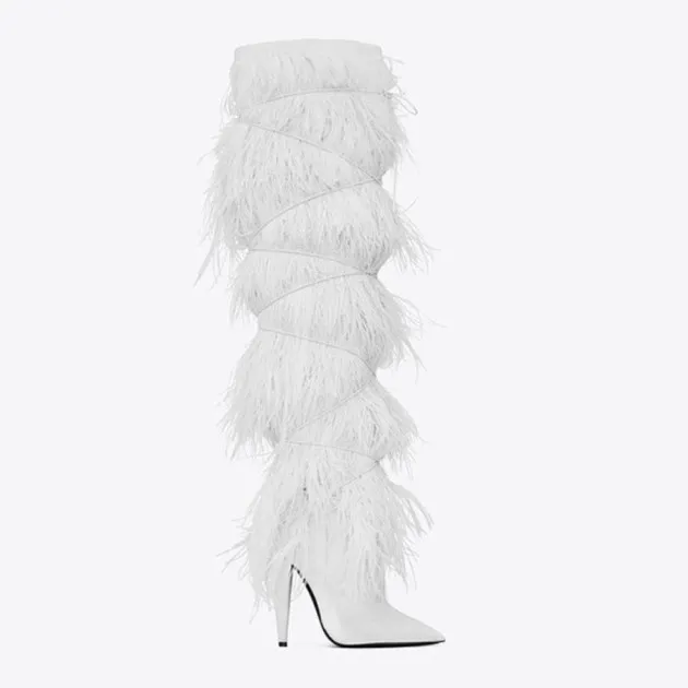 Botas de moda con estilo de tacón súper alto
