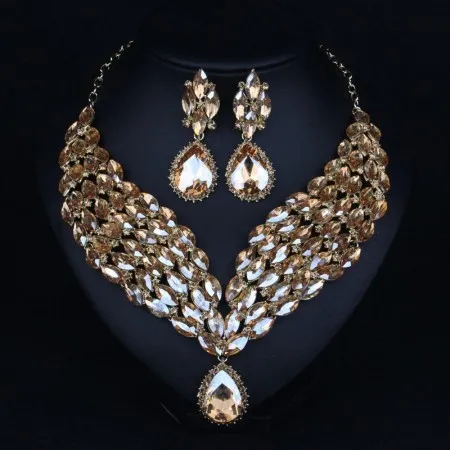 Juego De Aretes De Collar De Río Egipcio