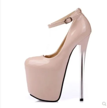 Los Zapatos De Cuero De Club Nocturno Con Tacones Súper Altos Odian A Sloane