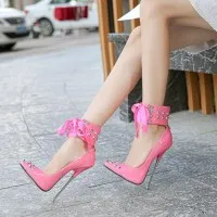 Schoenen Met Hoge Hakken Klinknagels Puntige Schoenen Catalina