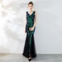 Banquete Estilo Vestido De Noche