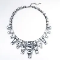 Collar De Cristal Exagerado De Moda